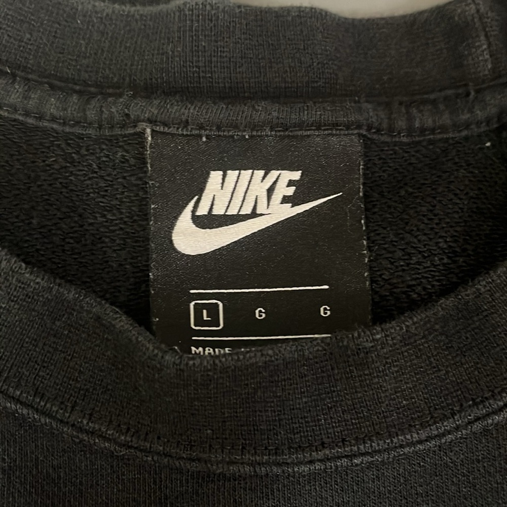 women’s large black Nike cropped sweatshirt - Picture 2 of 5
